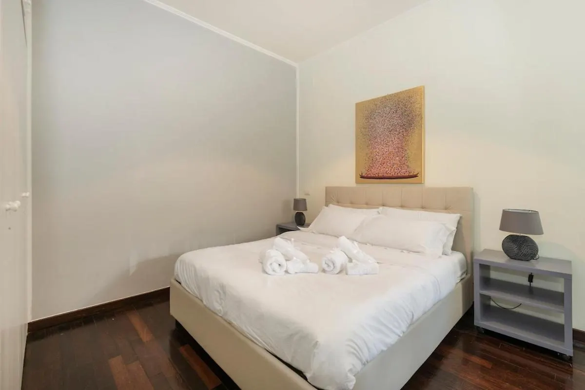 Home 32 Ρώμη
